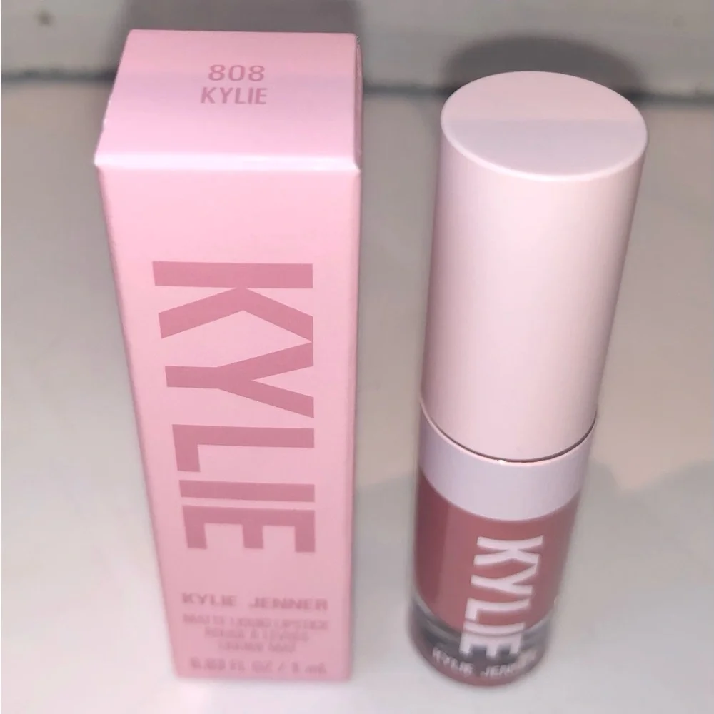 BNIB Mini Kylie Cosmetics Matte Liquid Lipstick- 808 Kylie - Picture 5 of 7